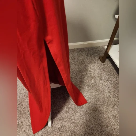 Susana Monaco one arm cut out high slit long dress / Red / Large / NWT - Picture 10 of 16
